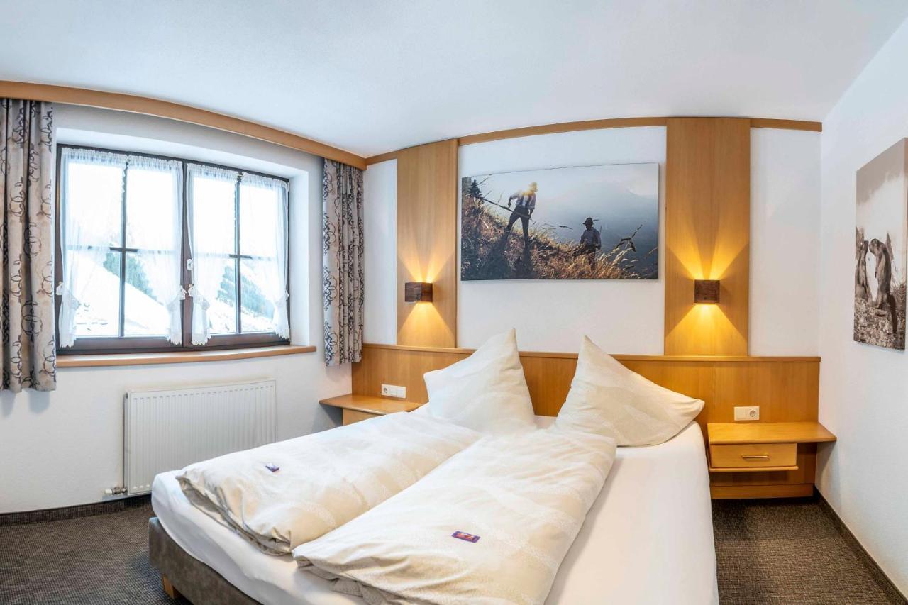 Almhof-Reithof Pitztal Hotel Sankt Leonhard im Pitztal Ngoại thất bức ảnh